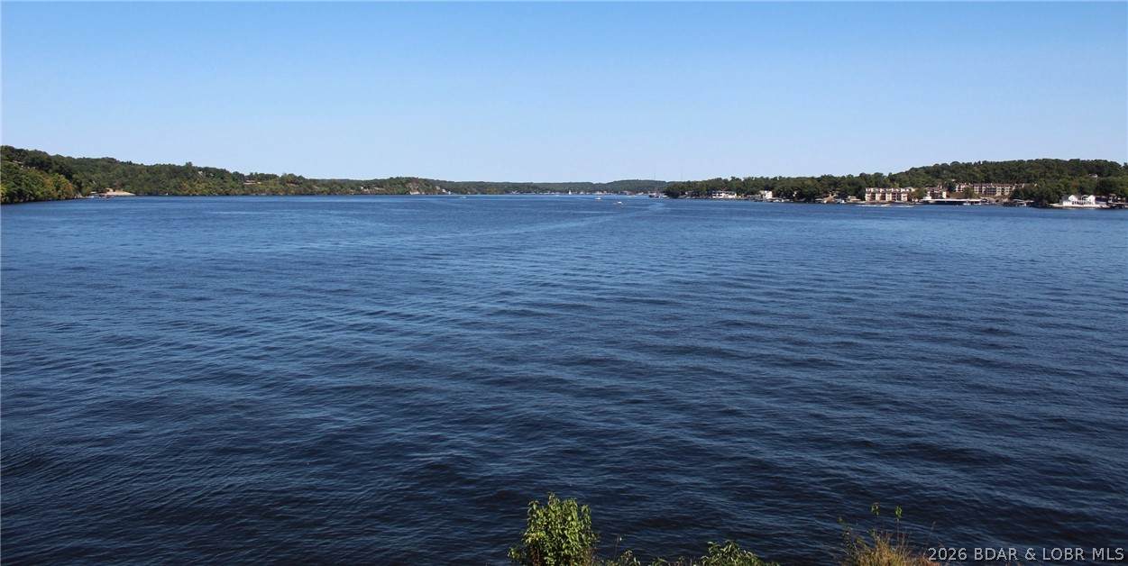 https://bt-photos.global.ssl.fastly.net/ozarks/orig_boomver_6_3584031-2.jpg