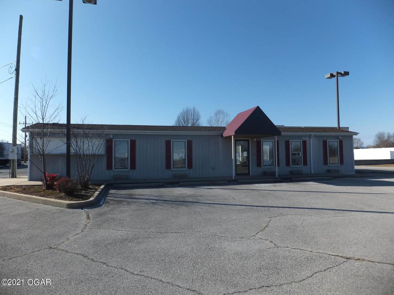 901 Highway D - Photo 1