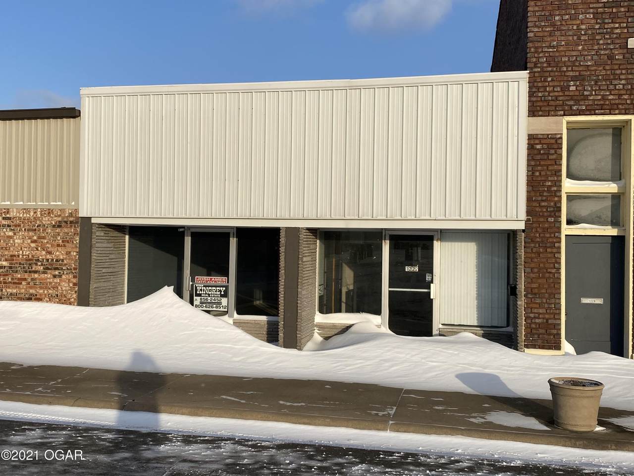 1222 Military Avenue - Photo 1