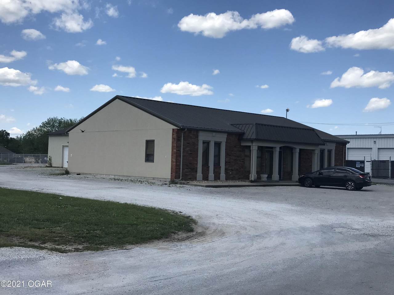 2307 Missouri Avenue - Photo 1