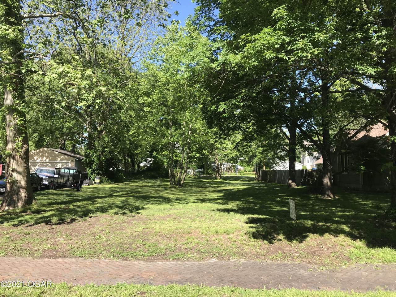 1217 Grand Avenue - Photo 1