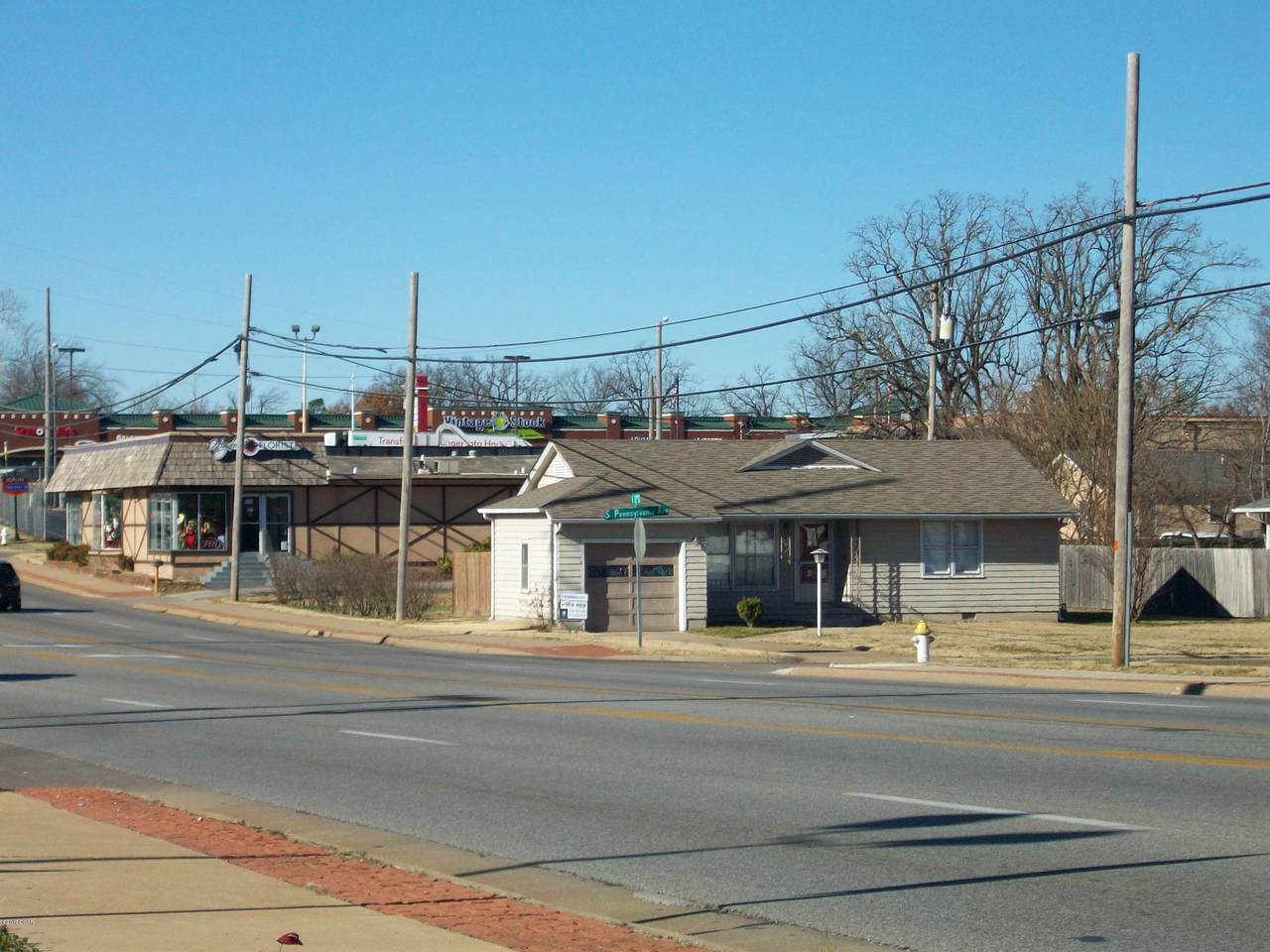 3124 Pennsylvania Avenue - Photo 1