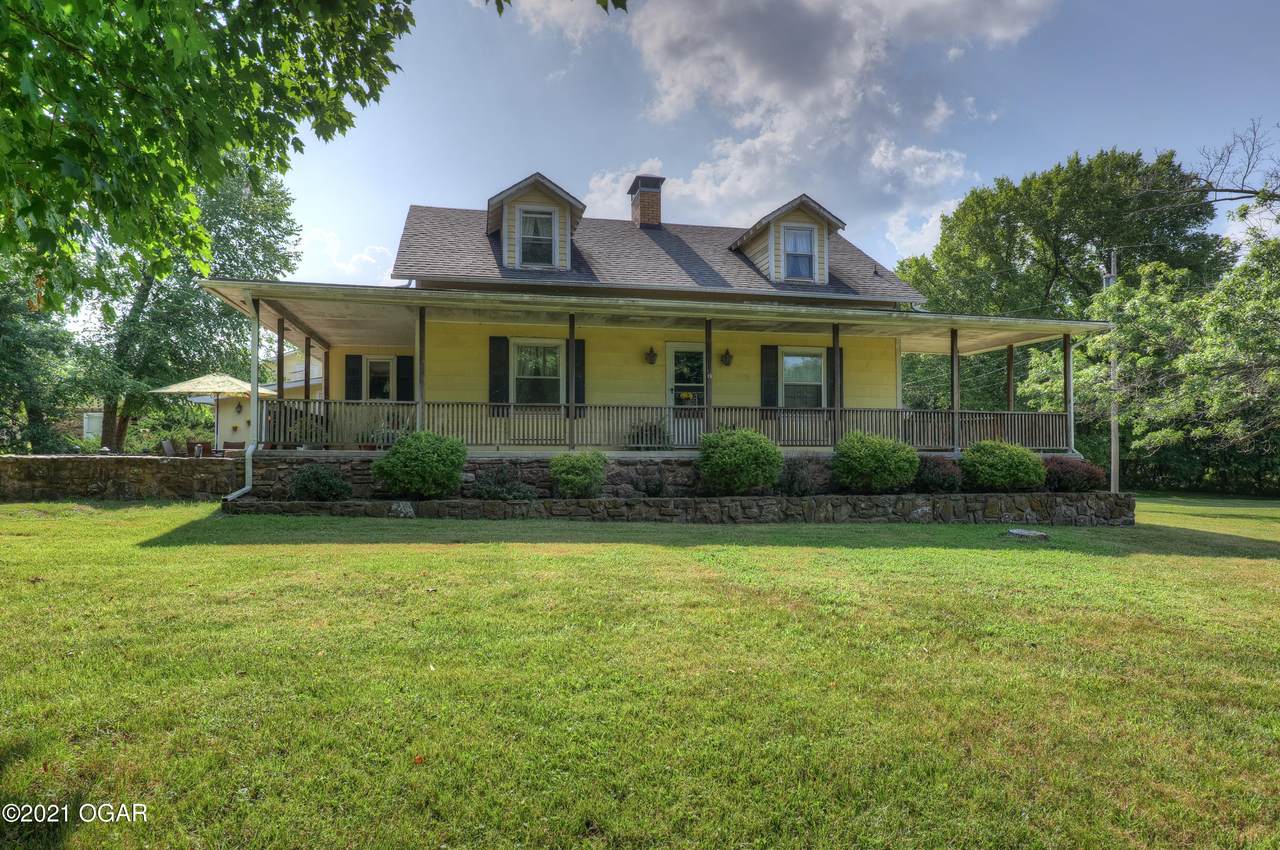 25327 Central Avenue - Photo 1