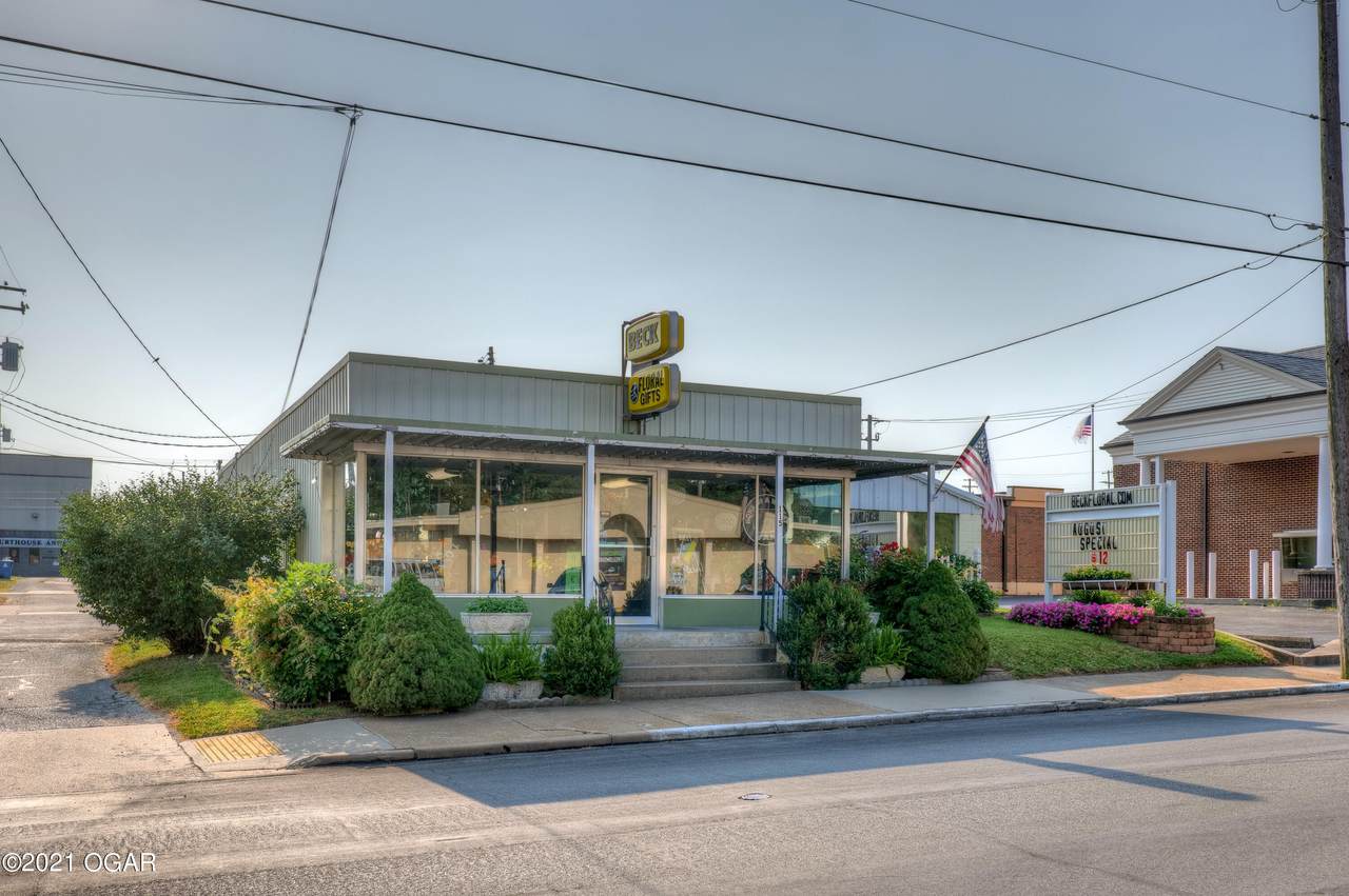 115 College Street - Photo 1