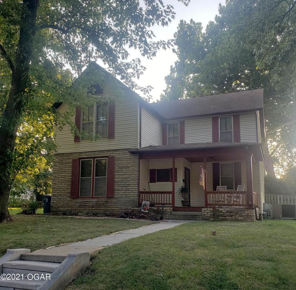1313 Garrison Avenue - Photo 1