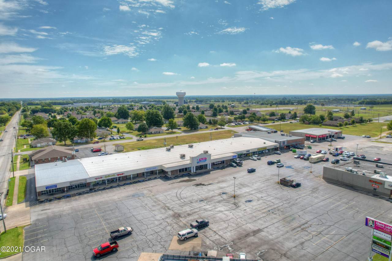 2400 Grand Avenue - Photo 1