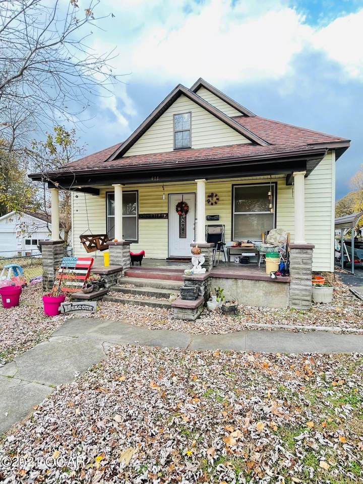411 Florida Avenue - Photo 1