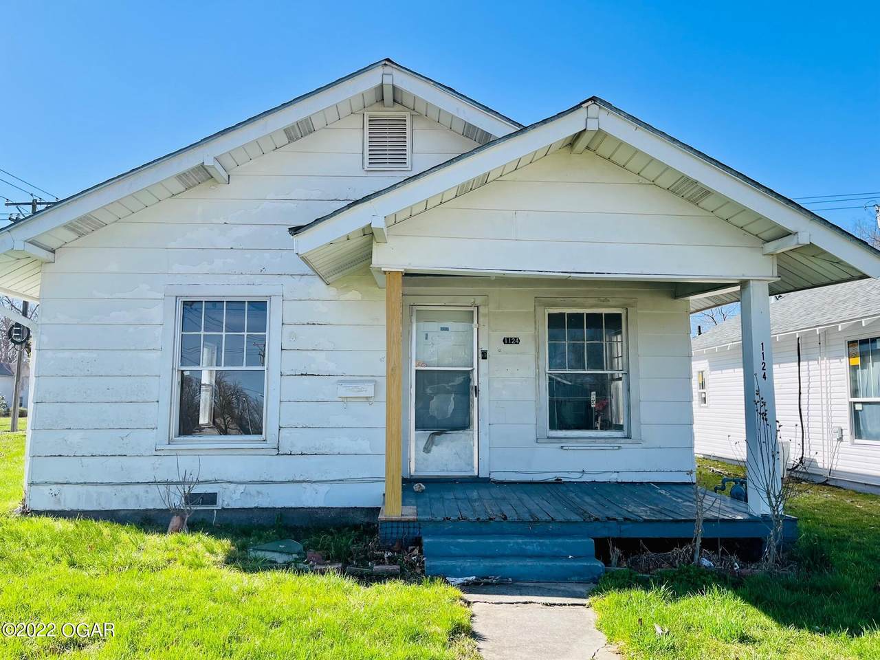 1124 Broadway Street - Photo 1