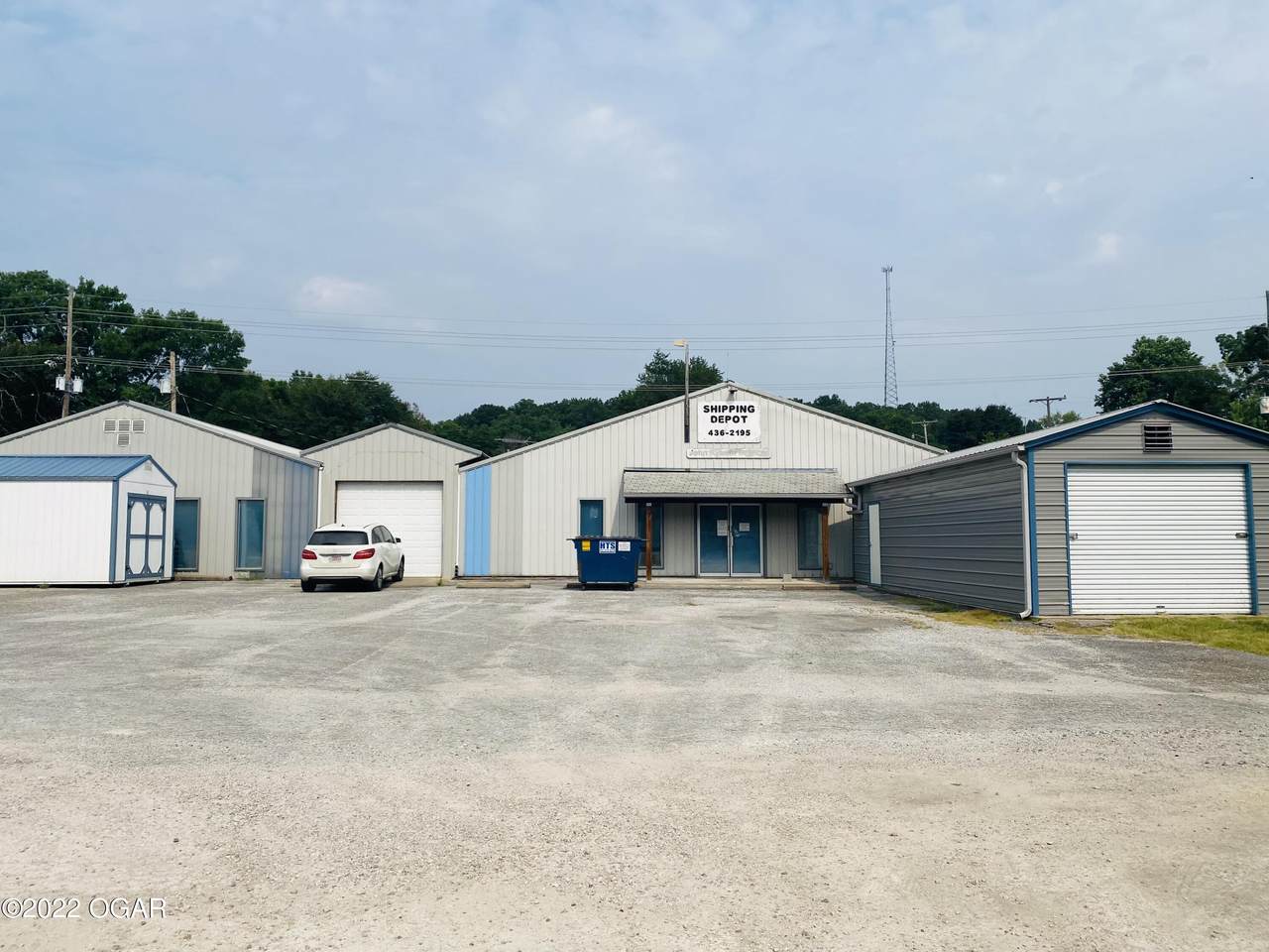201 Main Street - Photo 1