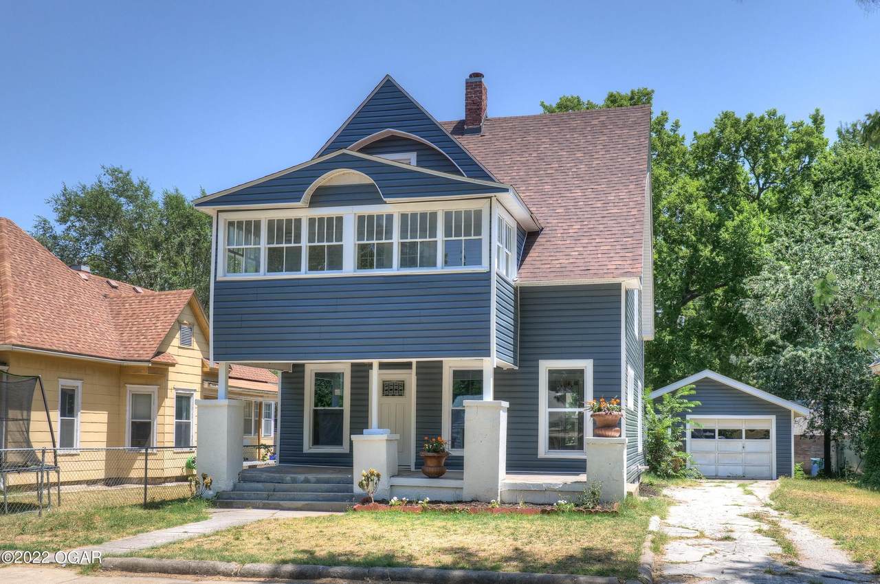 1723 Jackson Avenue - Photo 1