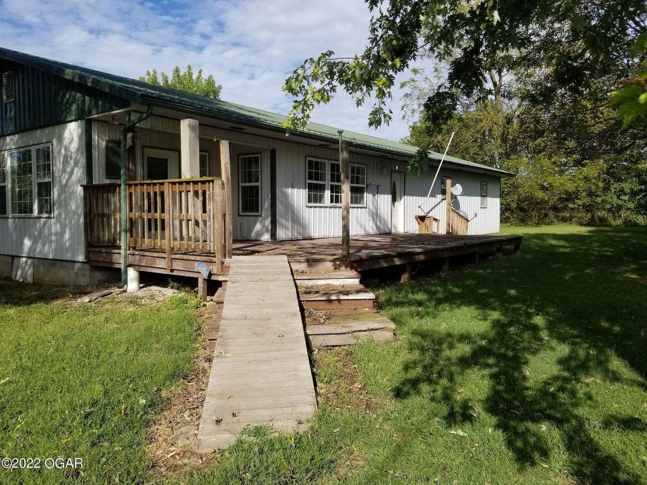 22901 Lawrence 1038 - Photo 1