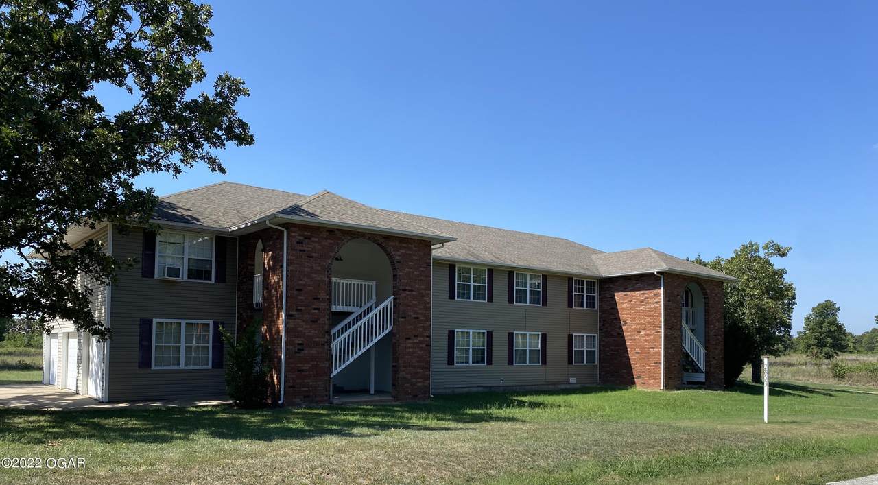 2853 Crystal Lake Drive - Photo 1