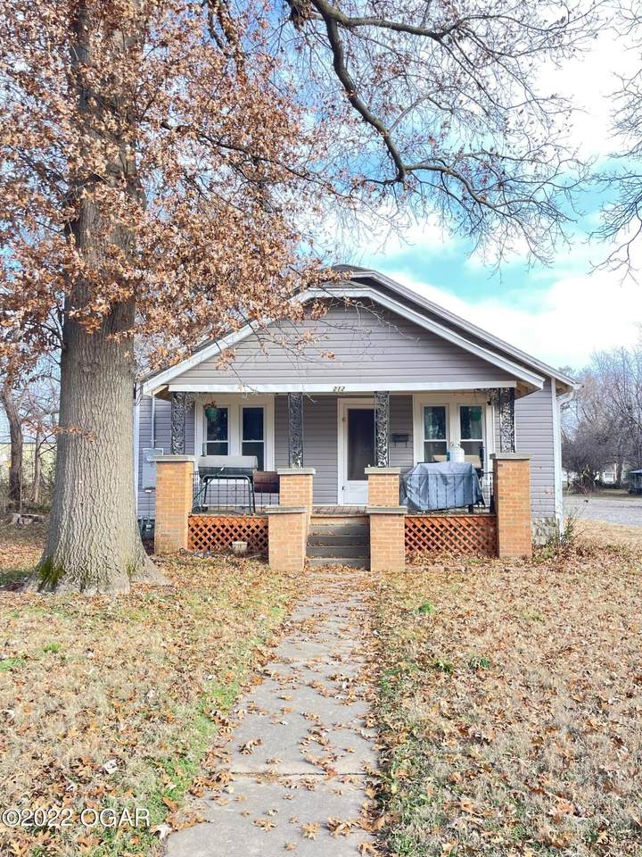 212 Highland Avenue - Photo 1