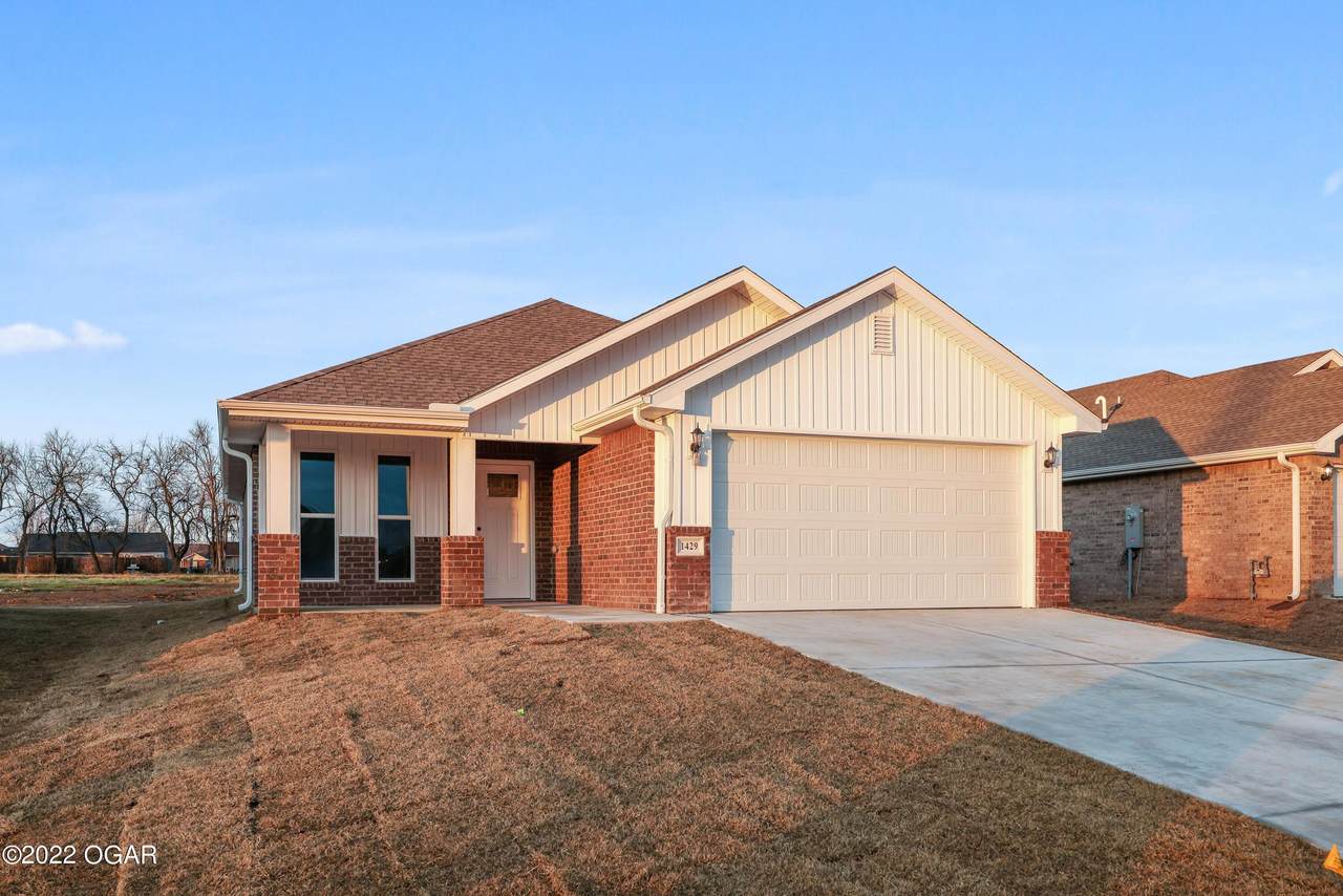1429 Foundry Drive - Photo 1