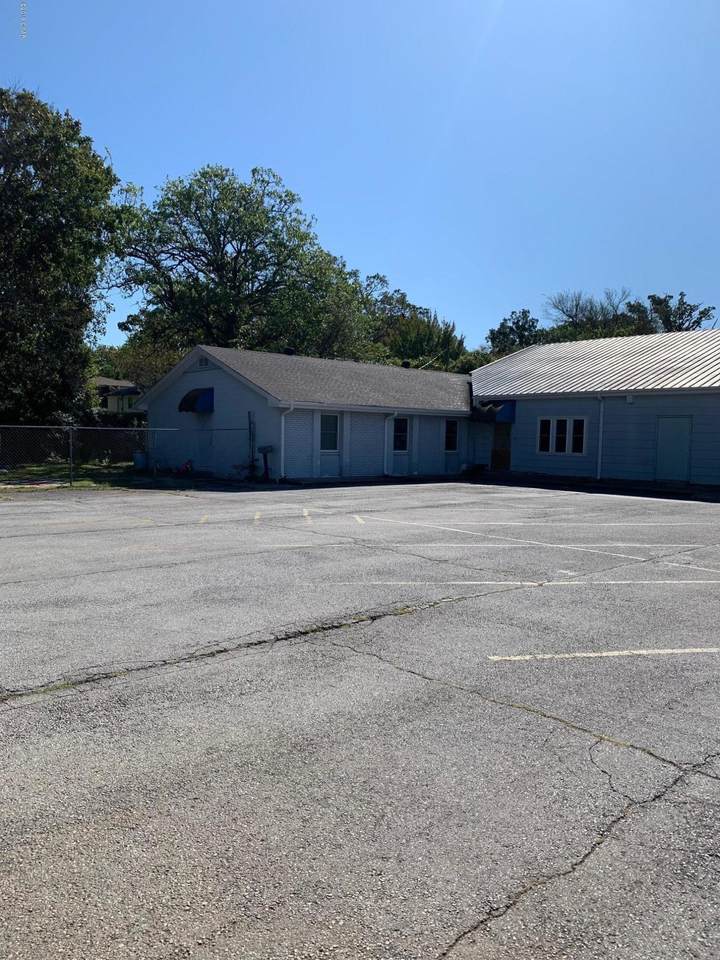 101 Plaza Drive - Photo 1