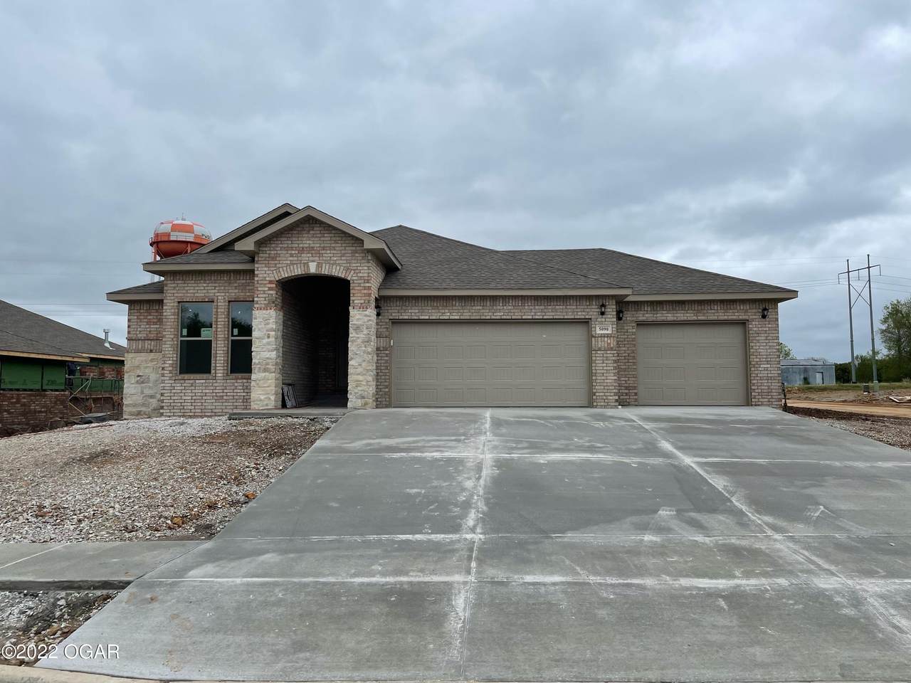 5090 Evergreen Road - Photo 1