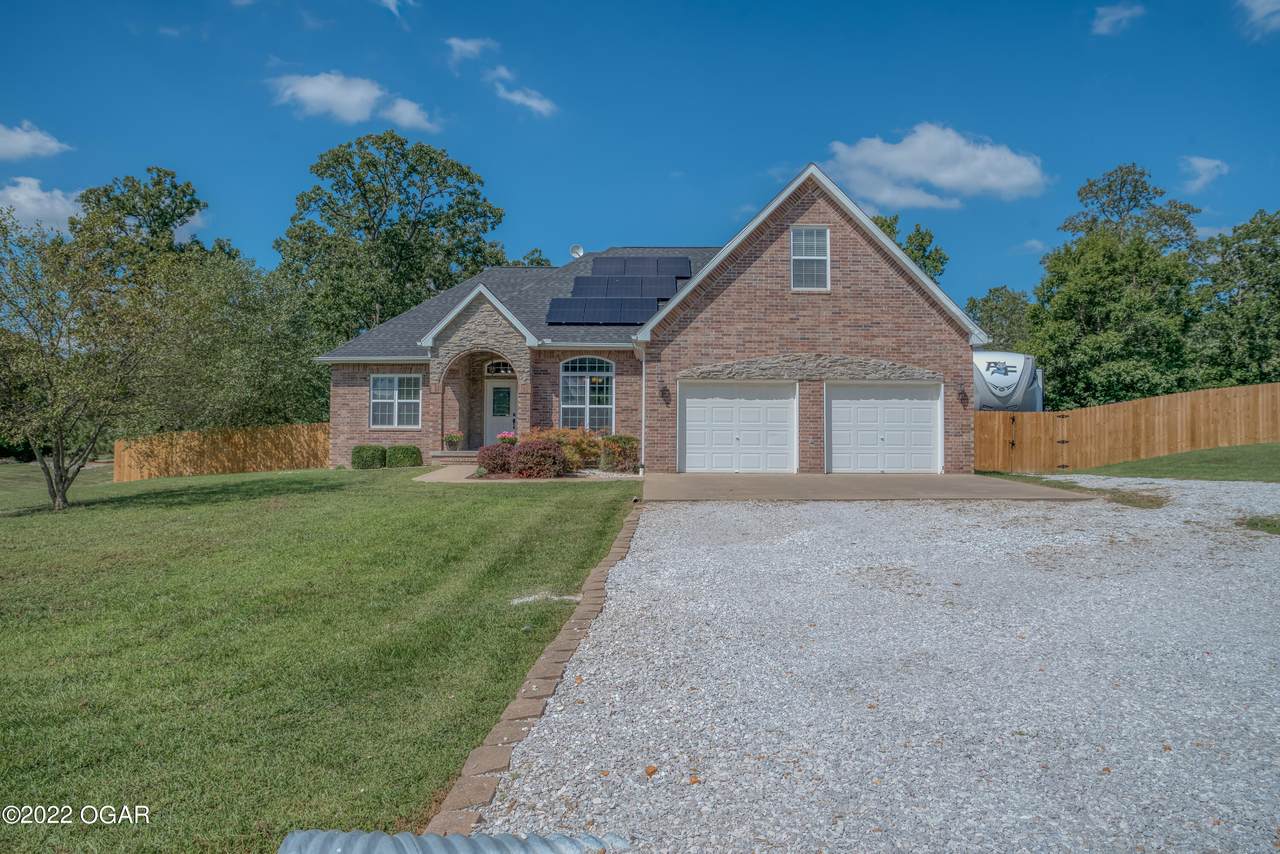 3920 County Lane 272 - Photo 1