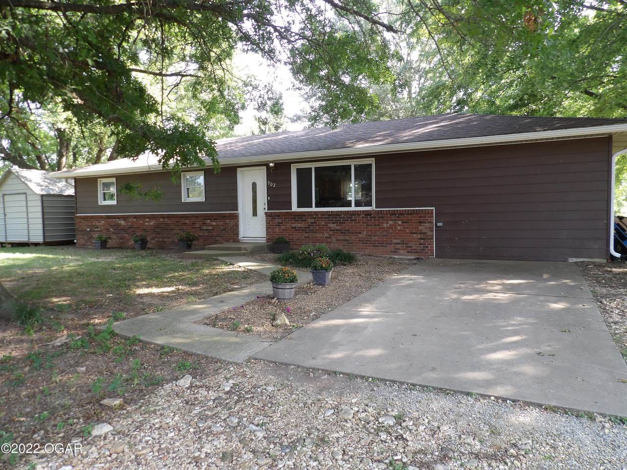 902 Walnut Street - Photo 1