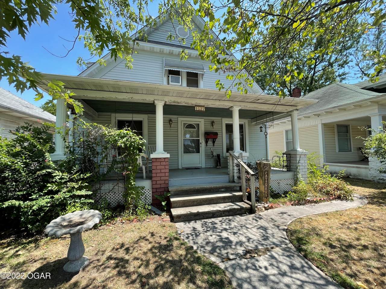1527 Pennsylvania Avenue - Photo 1