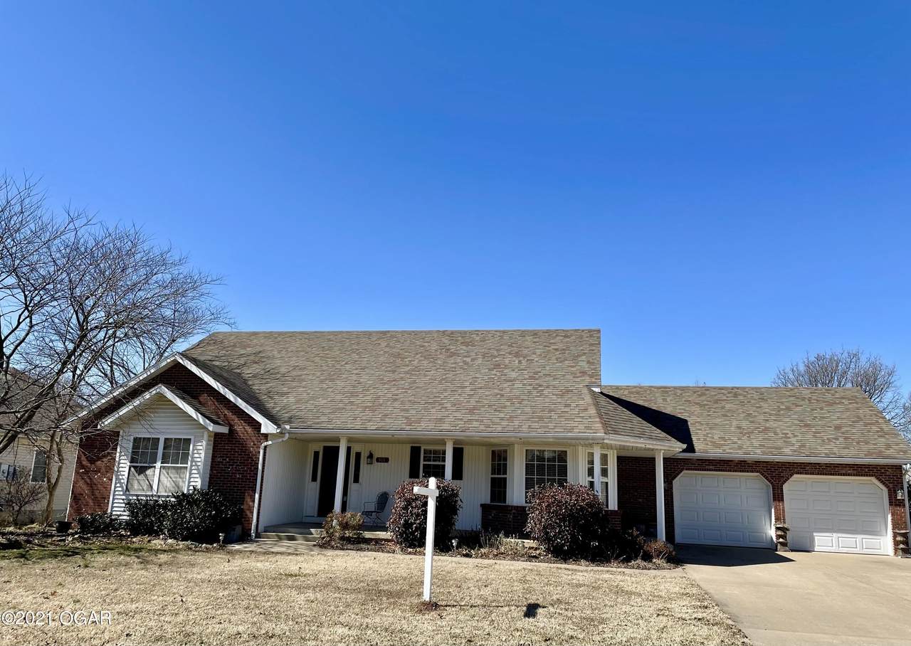 916 Dogwood Trail Loop - Photo 1