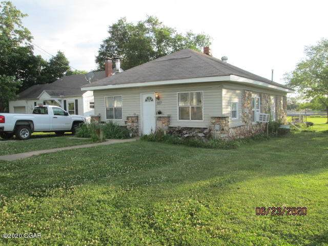 117 School Street - Photo 1