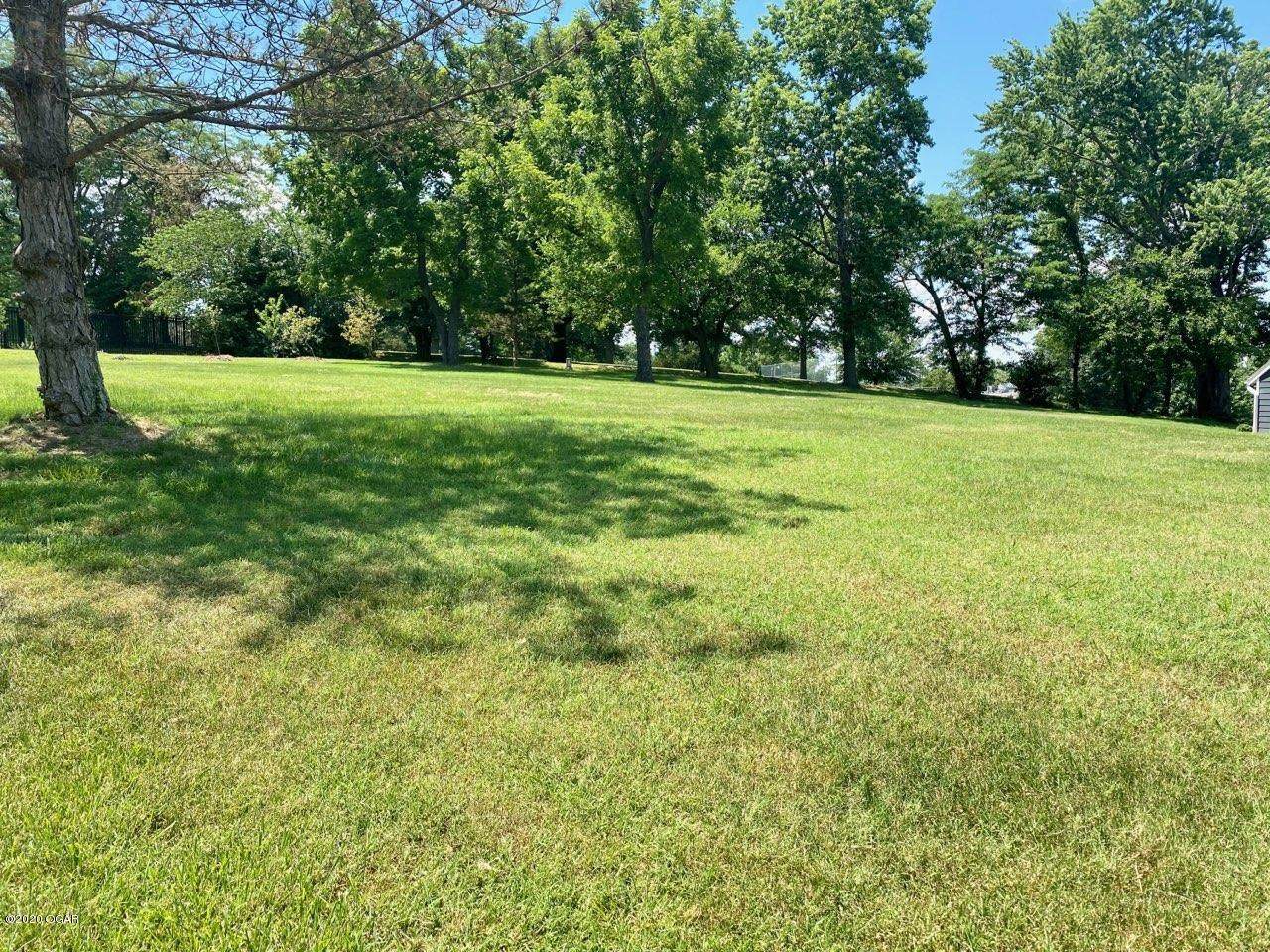 0000 Country Club Drive - Photo 1