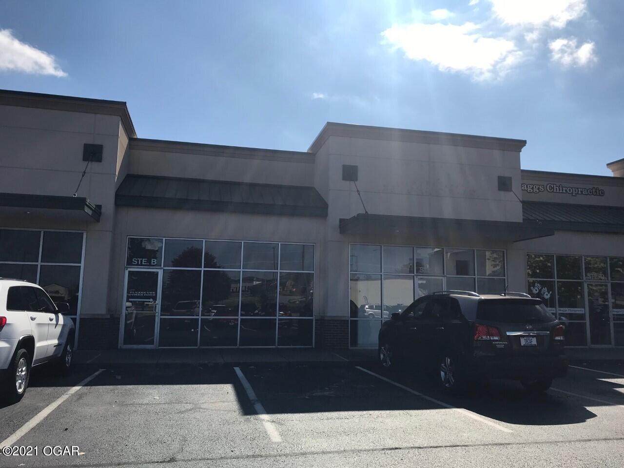 1802 32nd Street - Photo 1