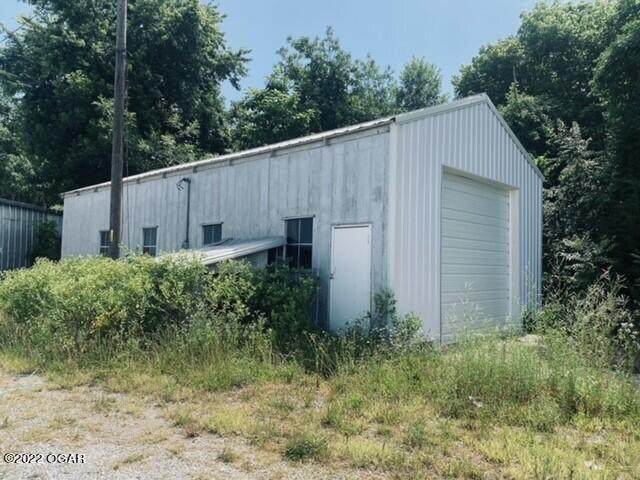 9xx Osage Boulevard - Photo 1