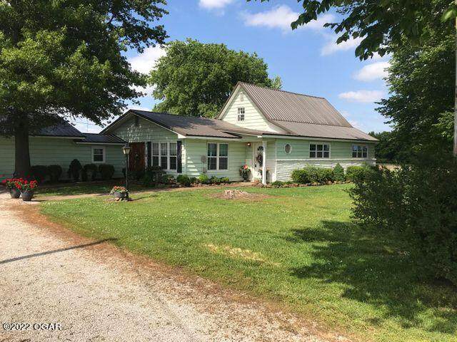 3617 Center Road - Photo 1