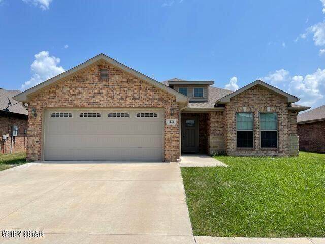 1129 Oak Way Drive - Photo 1