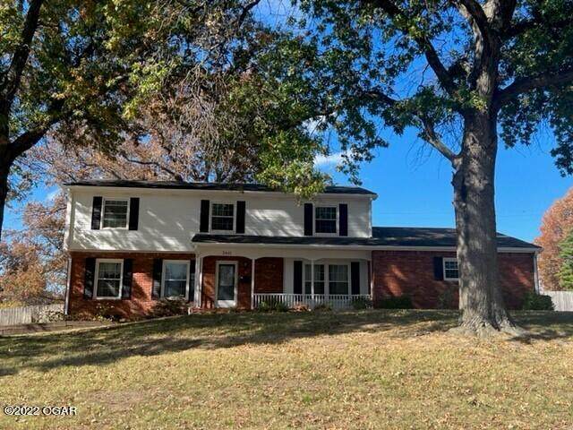 2441 12th Street - Photo 1