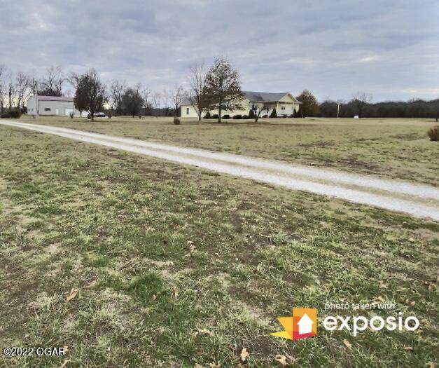 16500 Apple Road - Photo 1