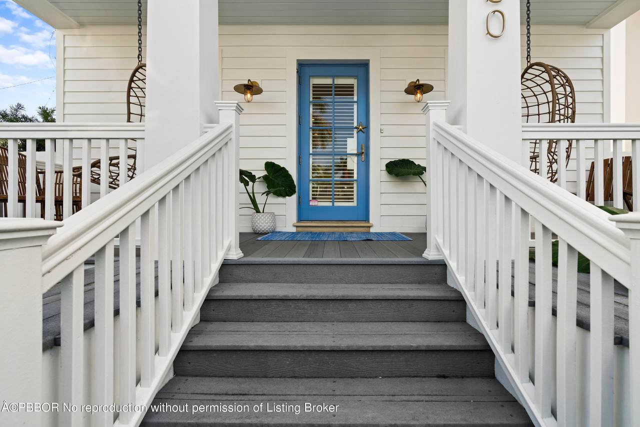260 Park Avenue - Photo 1