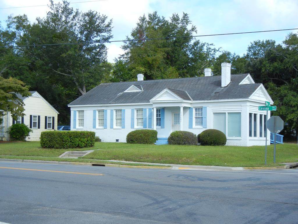 1695 Carolina Ave - Photo 1