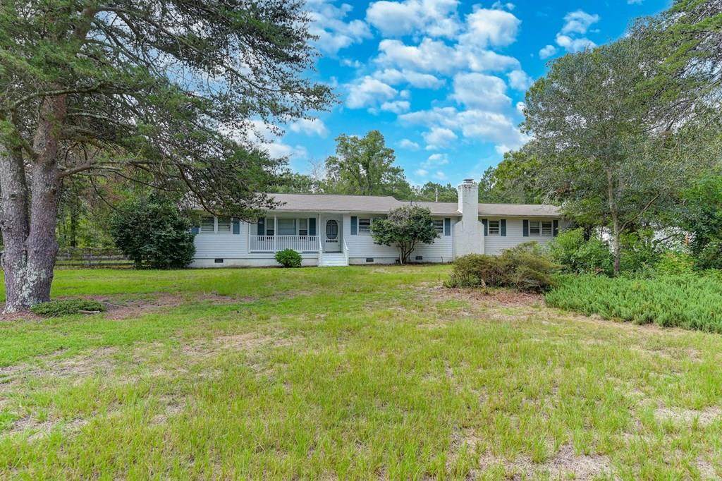 887 Meadowfield Rd. - Photo 1