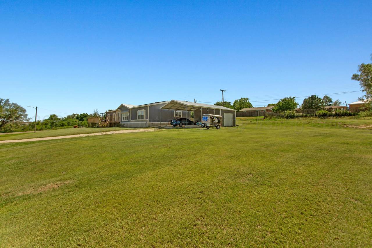 1503 Russell St - Photo 1