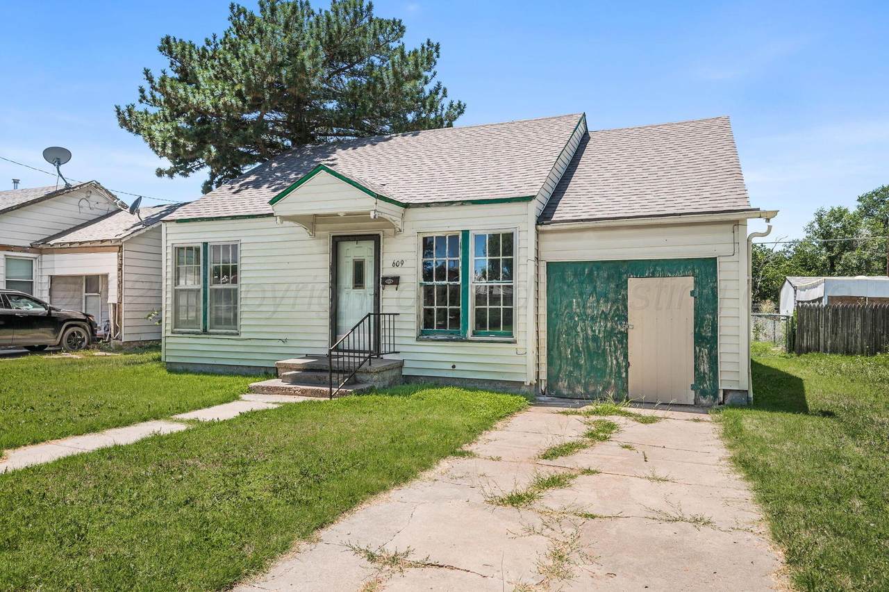 609 Sumner - Photo 1