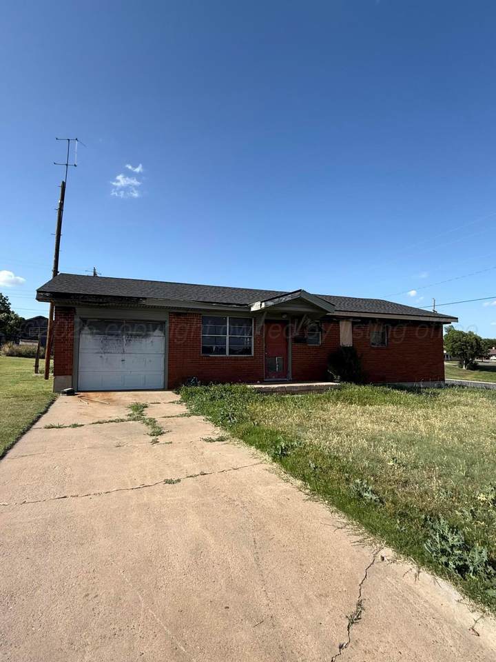 721 15th Ave - Photo 1