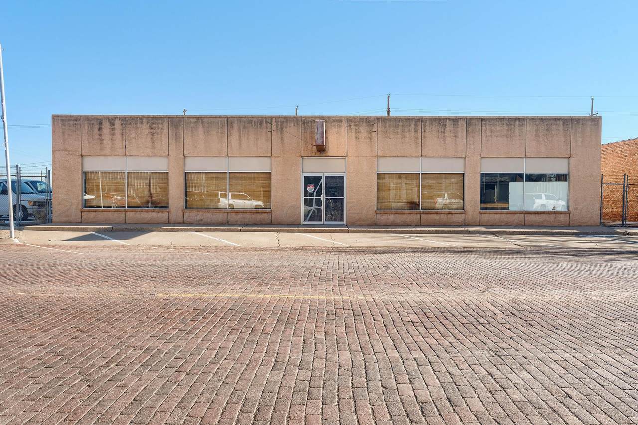 315 Cuyler St - Photo 1