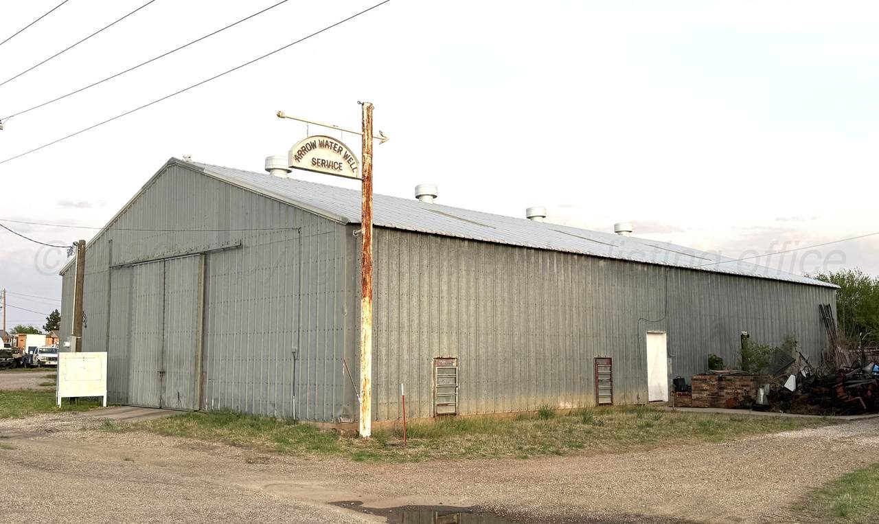 700, 702 Oklahoma Ave - Photo 1