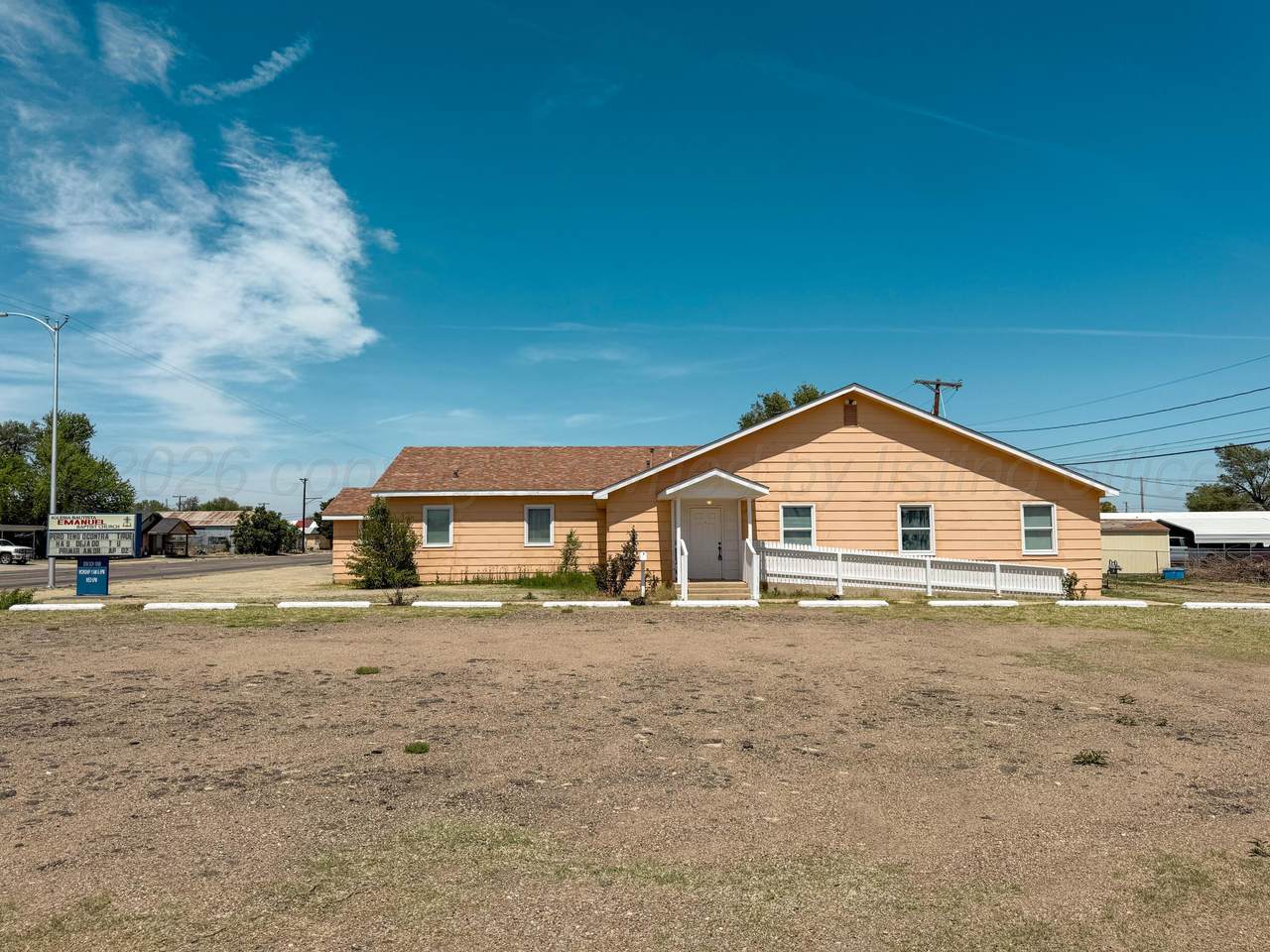 1021 Barnes St - Photo 1