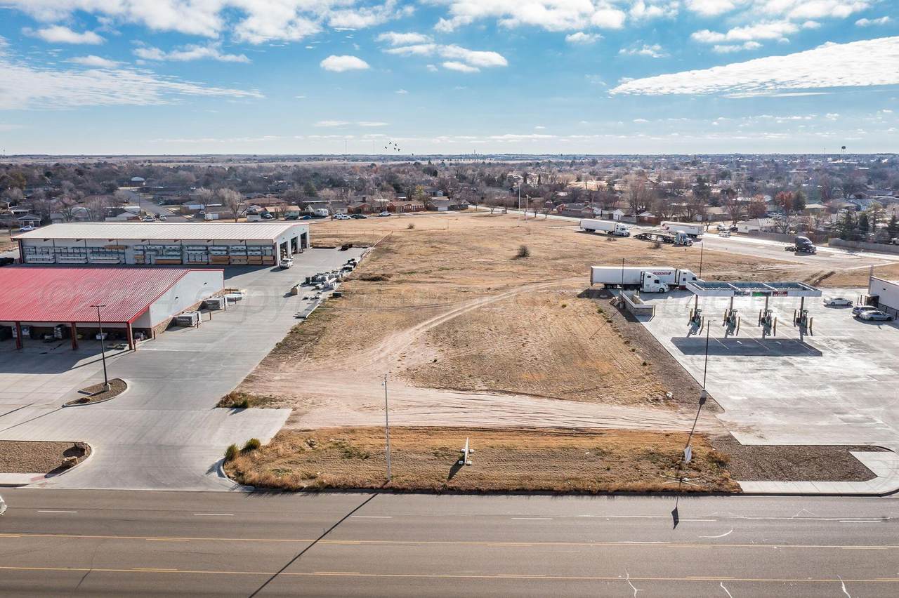 2410 Perryton - Photo 1