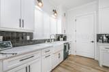5601 Hollow Landing Ave - Photo 11