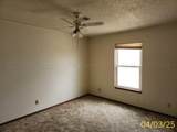 609 Johns St - Photo 12