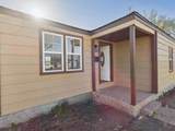 608 Wells St - Photo 3