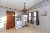 407 Powell St - Photo 11