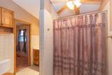 407 Powell St - Photo 18