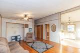 407 Powell St - Photo 6