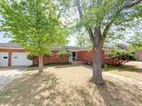 2112 Mary-Ellen St - Photo 1