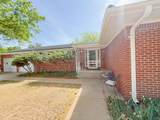 2112 Mary-Ellen St - Photo 3